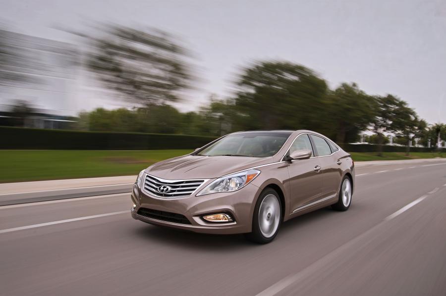  Hyundai Azera 2012 года  (фото 73 из 103)